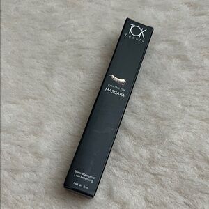 TOK Beauty black mascara